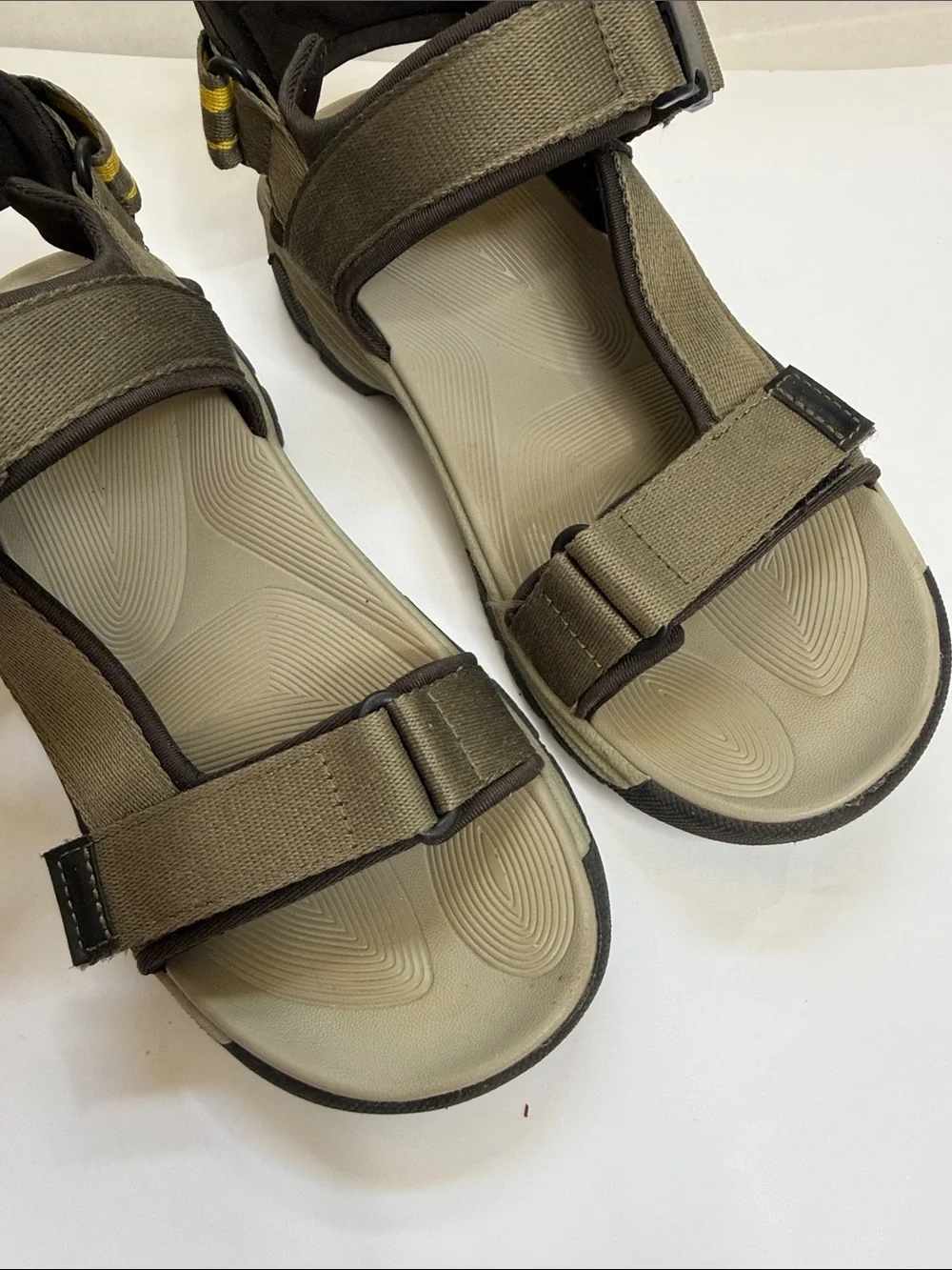 Ozark Trail Trecky Sports Bass Sandal Green and Gray Size Mens 7